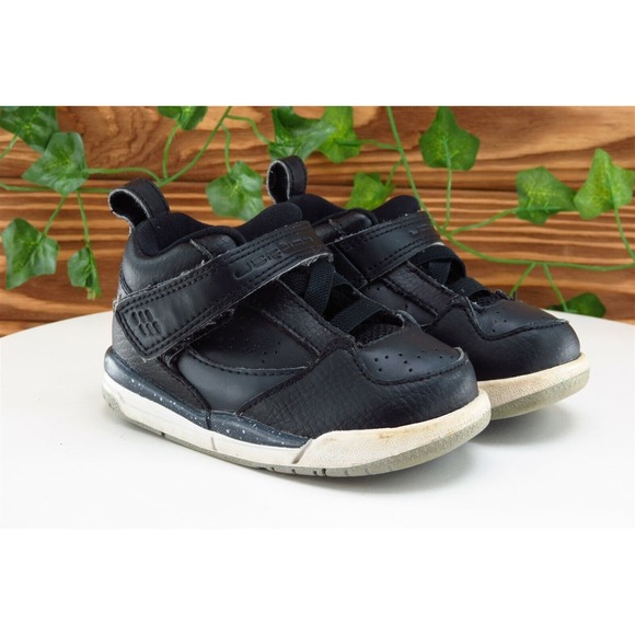 Air Jordan Toddler Boys‎ Size 6 M Black Leather Strap Athletic Sneakers - Picture 4 of 10
